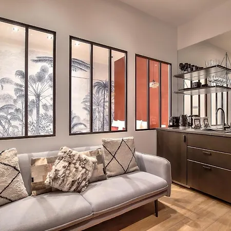 New ! Charming 1br In 15 Parigi